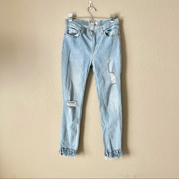 Free People Great Heights Frayed Skinny Jeans Ligh - Picture 6 of 9